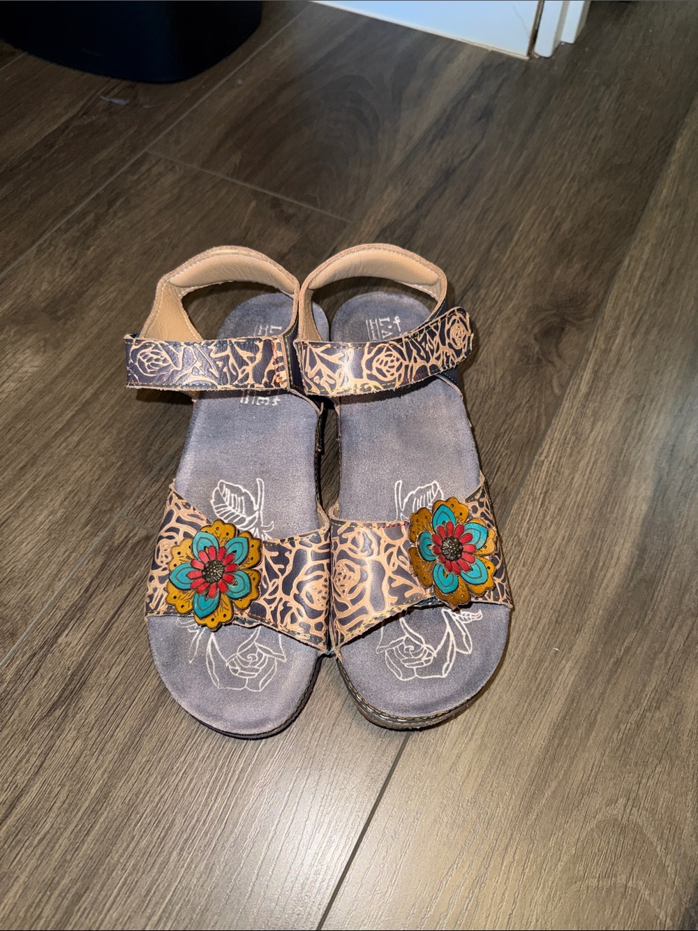 Floral Embellished Tan Brown Women's Sandals